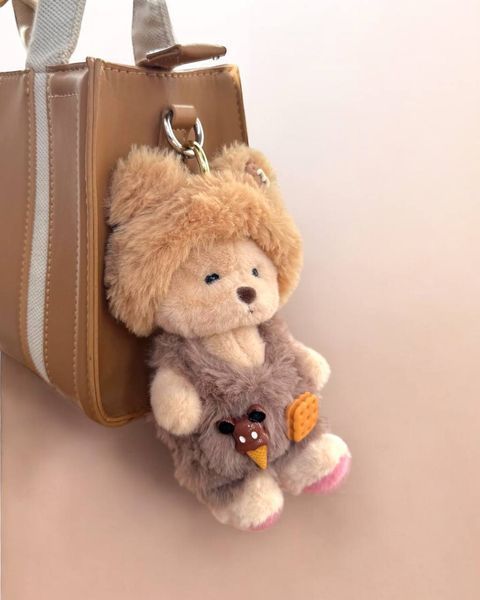 Брелок HuggyBear в Пухнастому одязі та шапочці BR0006 фото
